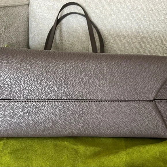 Tory Burch McGraw Pebbled Leather Tote in Silver Maple - Picture 8 of 13